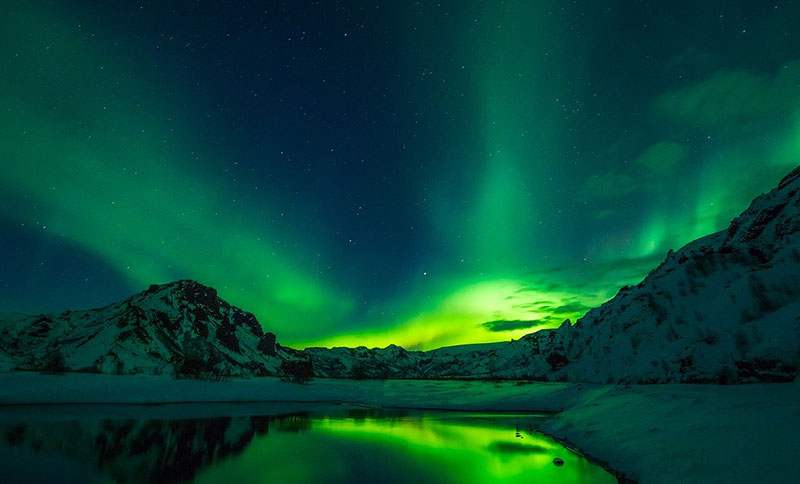 Aurore Boréale en Islande, lumière verte