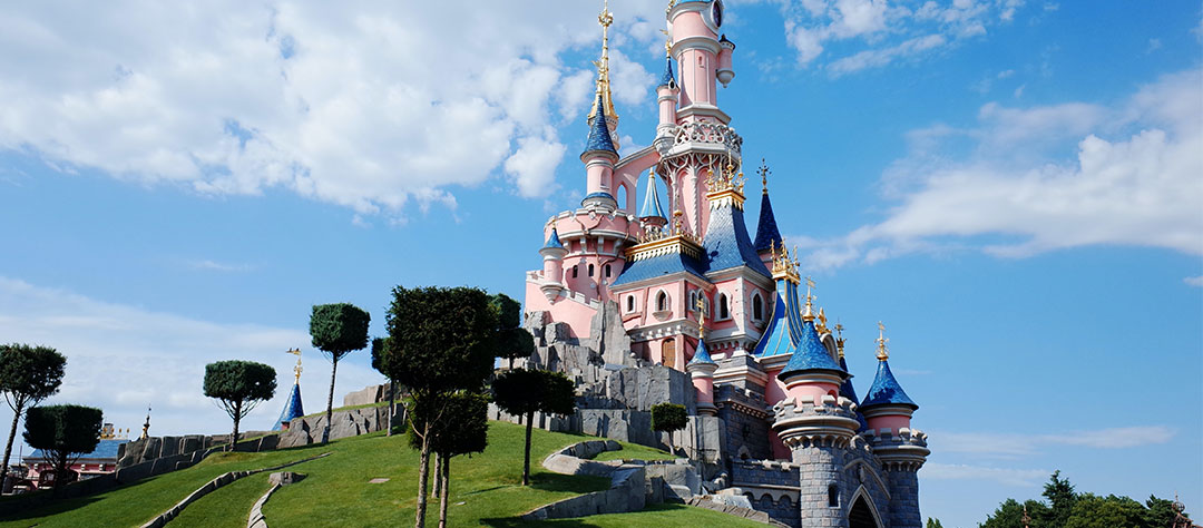 le château de Disneyland Paris, parc d'attraction