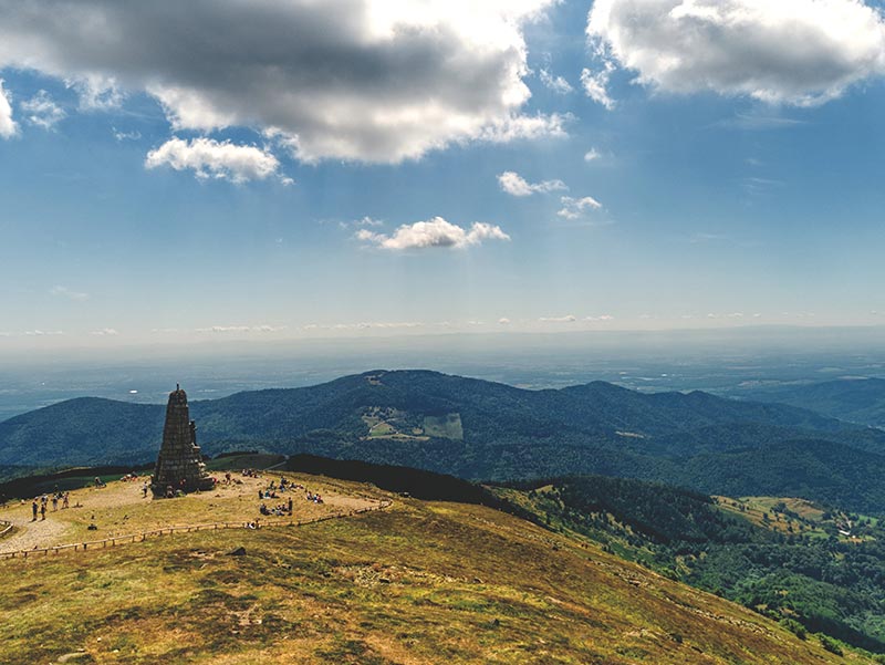 vue aérienne du Grand Ballon d'Alsace