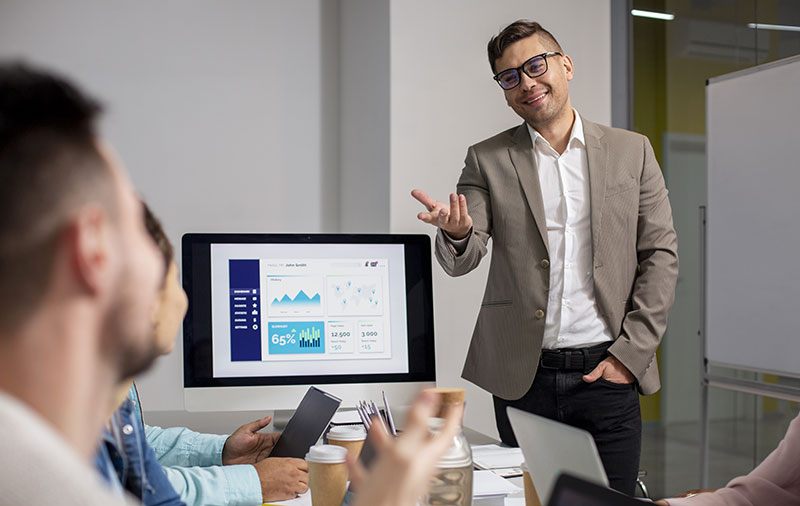 formation de commercial en entreprise et techniques modernes